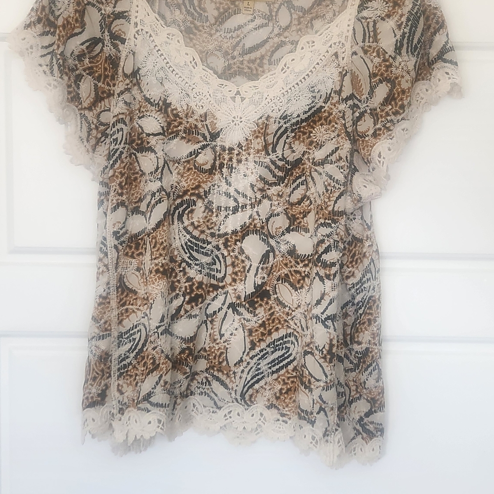Democracy Lace Trimmed Floral Blouse - Brown and Cream